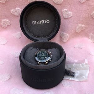 Giantto Watch